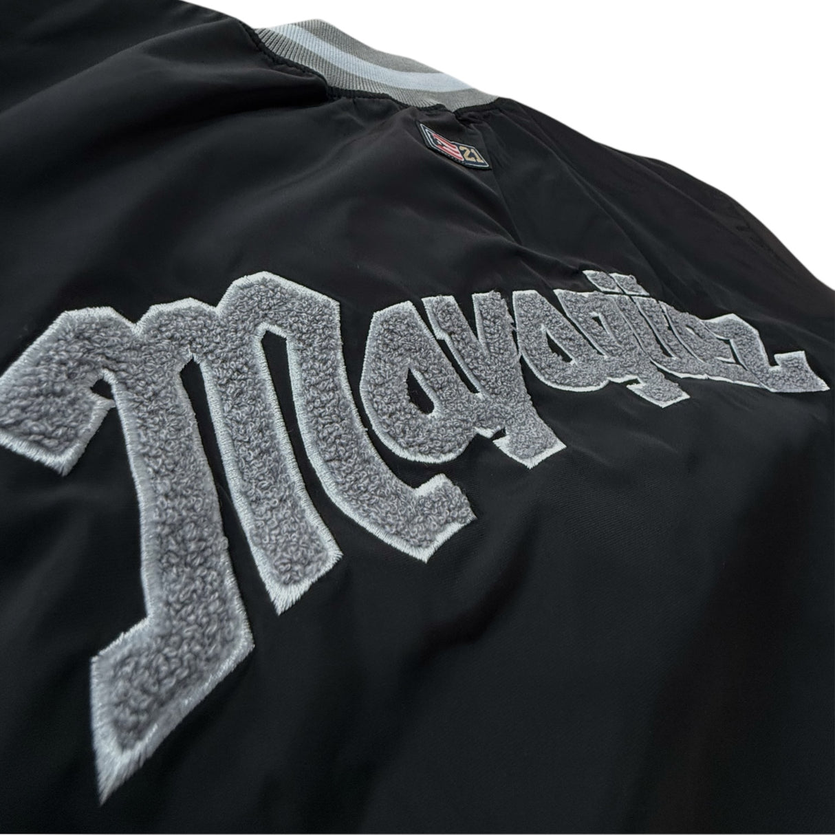 INDIS X DLAB CHAMPS BOMBER JACKET (BLACK)