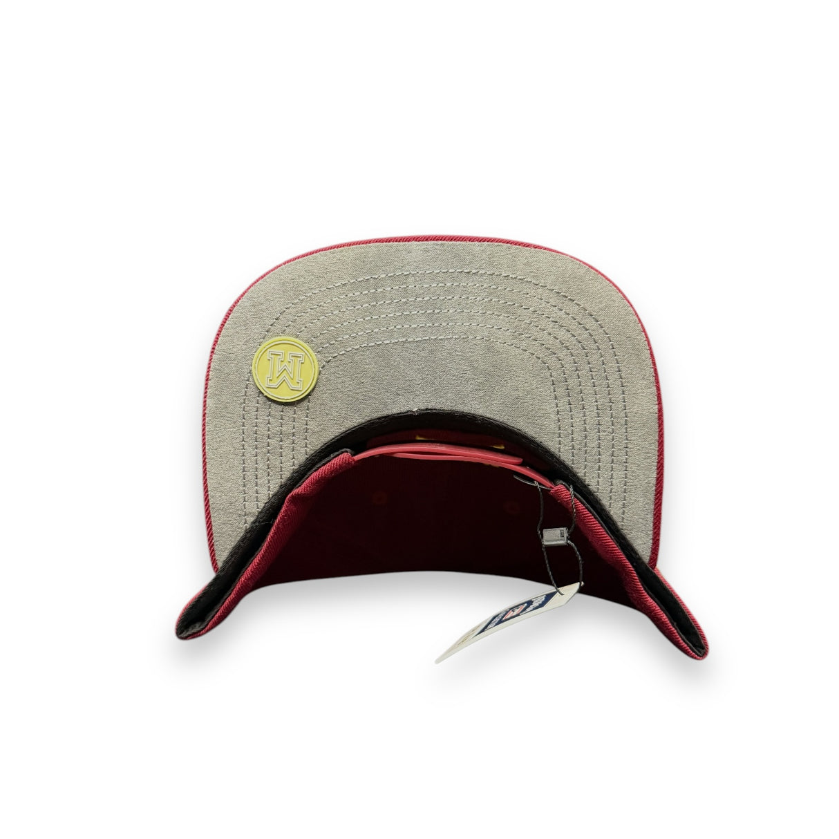 INDIOS DE MAYAGÜEZ x DLAB BURGUNDY SNAPBACK "MAYA" EDITION